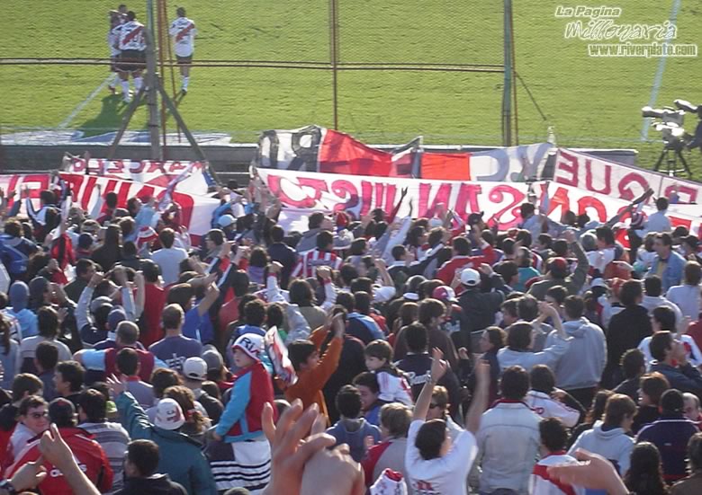 Independiente vs River Plate (CL 2005) 10